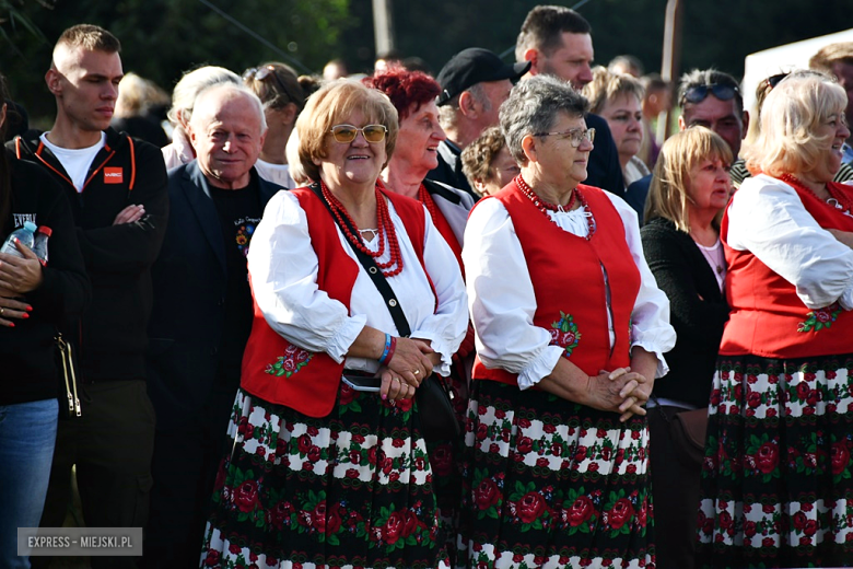 Muzyka, tradycja i turniej sołectw – dożynki gminne w Olbrachcicach Wielkich