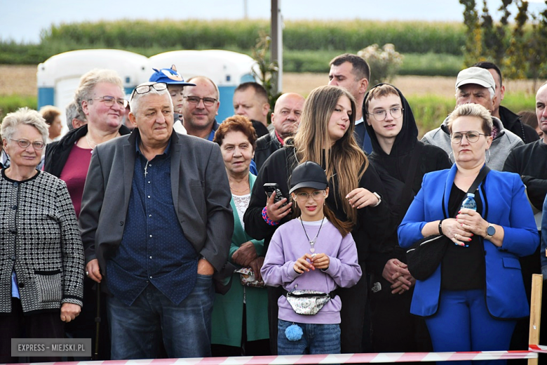 Muzyka, tradycja i turniej sołectw – dożynki gminne w Olbrachcicach Wielkich