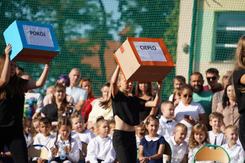 Gminne rozpoczęcie roku szkolnego w Szkole Podstawowej nr 2 w Ziębicach