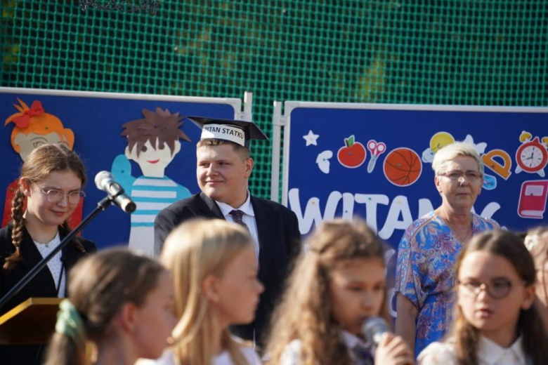 Gminne rozpoczęcie roku szkolnego w Szkole Podstawowej nr 2 w Ziębicach