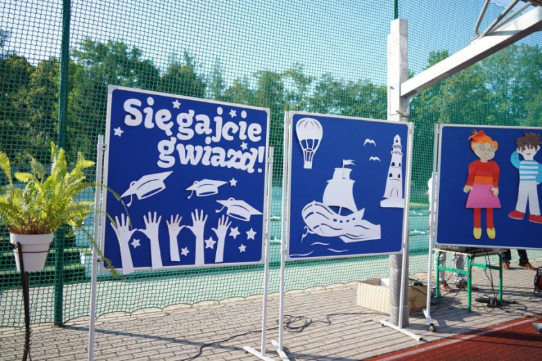 Gminne rozpoczęcie roku szkolnego w Szkole Podstawowej nr 2 w Ziębicach