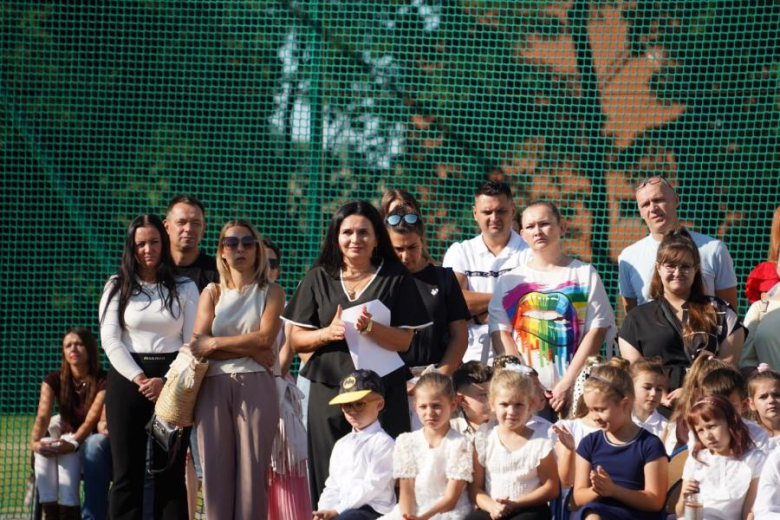 Gminne rozpoczęcie roku szkolnego w Szkole Podstawowej nr 2 w Ziębicach