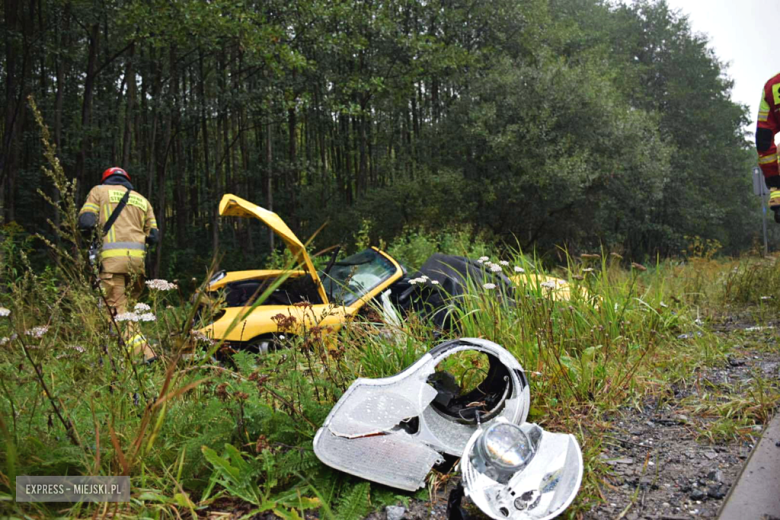 Zderzenie porsche z samochodem ciężarowym na krajowej ósemce