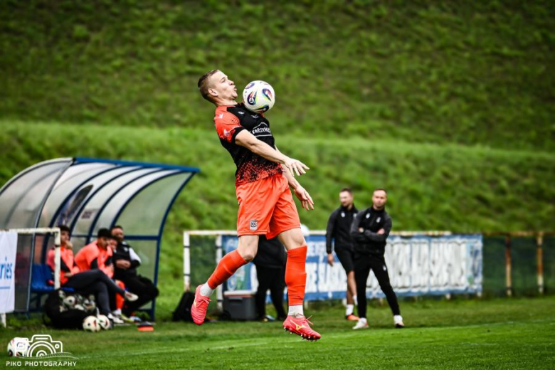 IV liga: Orzeł Ząbkowice Śląskie 0:2 (0:2) Barycz Sułów