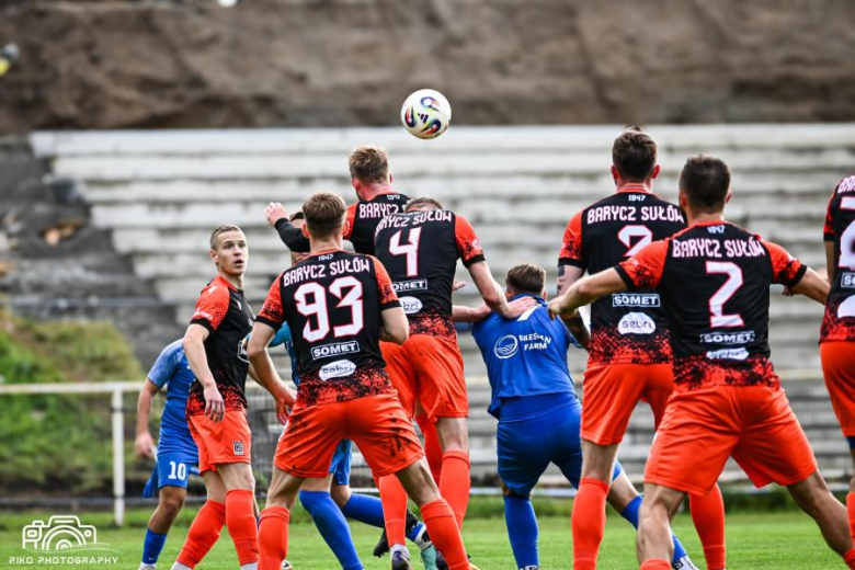 IV liga: Orzeł Ząbkowice Śląskie 0:2 (0:2) Barycz Sułów