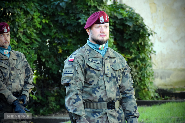 „Ludzkość musi położyć kres wojnie [...]”  Powiatowa Uroczystość Kombatancka w Ziębicach [foto]