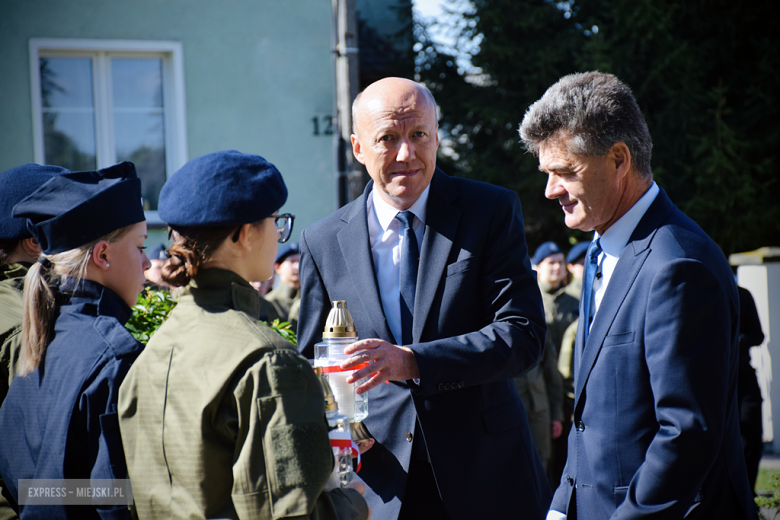 „Ludzkość musi położyć kres wojnie [...]”  Powiatowa Uroczystość Kombatancka w Ziębicach [foto]