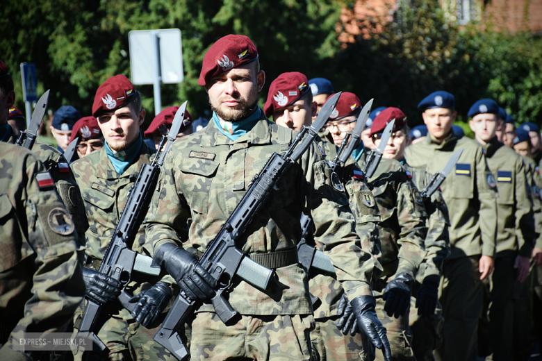 „Ludzkość musi położyć kres wojnie [...]”  Powiatowa Uroczystość Kombatancka w Ziębicach [foto]