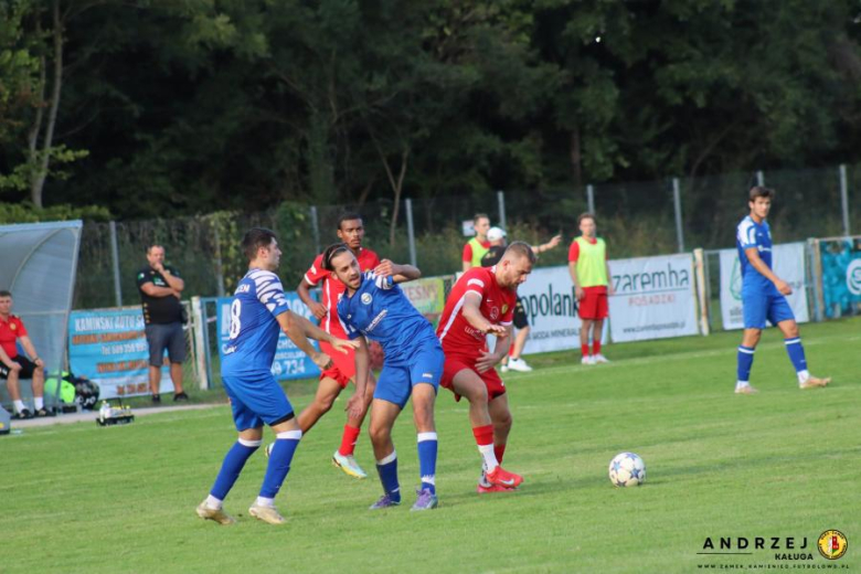 Klasa okręgowa: Zjednoczeni Zarów 1:3 (1:0) Zamek Kamieniec Zabkowicki