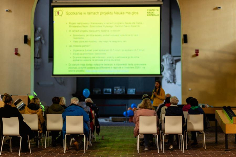 Wykład „Mikrobiom – poznaj swoich współlokatorów” w Strefie SOWA w Złotym Stoku