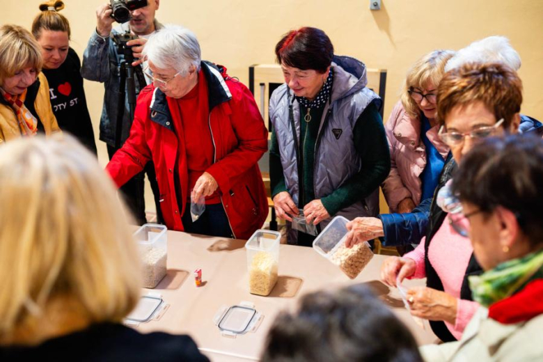 Wykład „Mikrobiom – poznaj swoich współlokatorów” w Strefie SOWA w Złotym Stoku