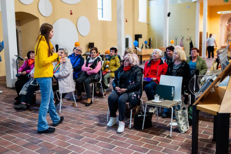 Wykład „Mikrobiom – poznaj swoich współlokatorów” w Strefie SOWA w Złotym Stoku