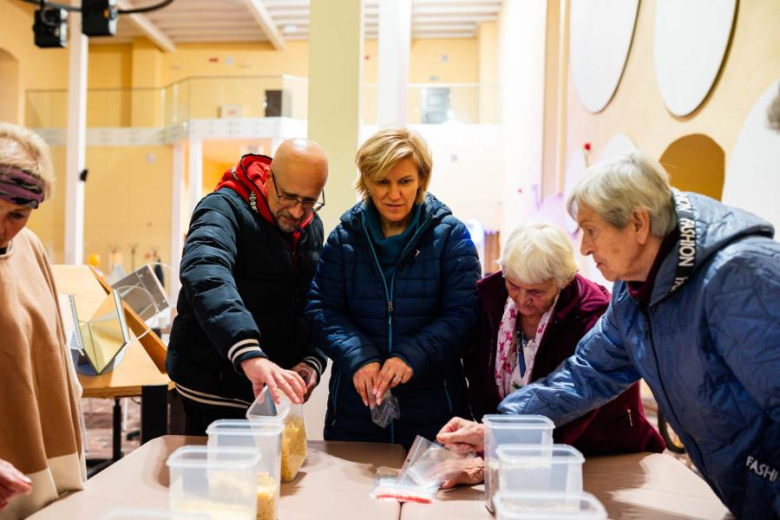 Wykład „Mikrobiom – poznaj swoich współlokatorów” w Strefie SOWA w Złotym Stoku