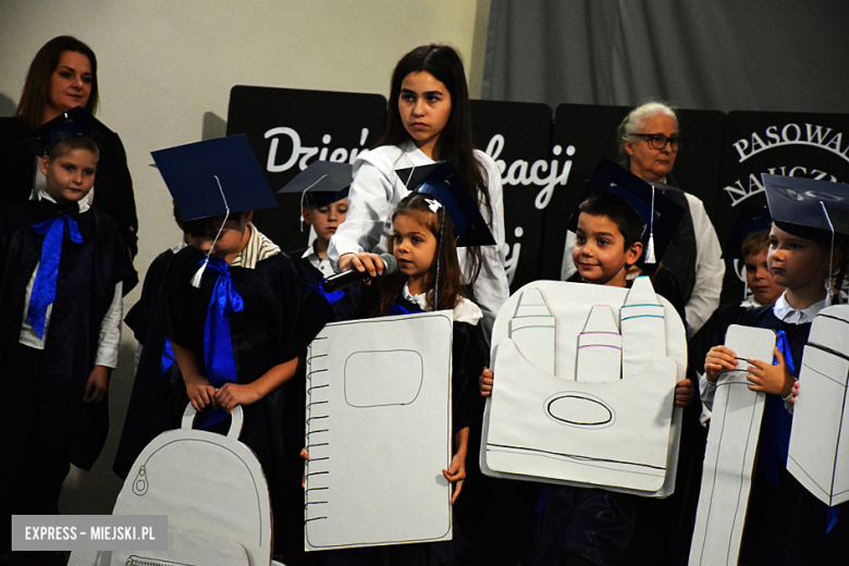 Uroczysty apel z okazji Dnia Edukacji Narodowej i pasowanie pierwszaków