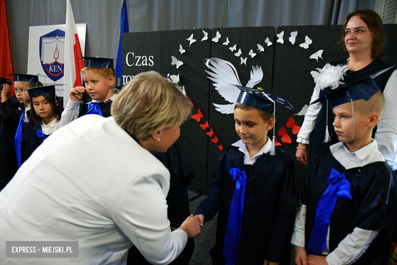Uroczysty apel z okazji Dnia Edukacji Narodowej i pasowanie pierwszaków