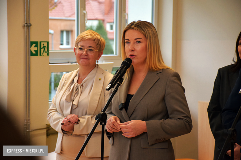 Uczniowie i przedszkolaki wrócili „do siebie”. Odnowiona szkoła oficjalnie otwarta po powodzi