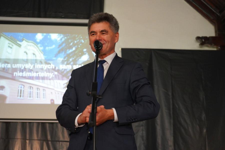Powiatowa uroczystość z okazji Dnia Edukacji Narodowej