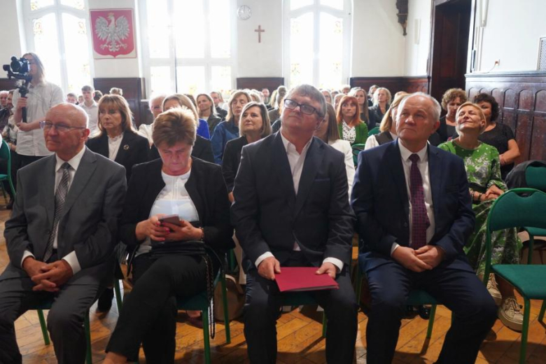 Powiatowa uroczystość z okazji Dnia Edukacji Narodowej