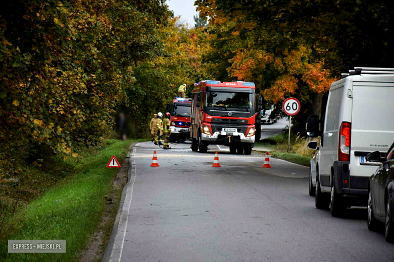Zderzenie osobówki z samochodem ciężarowym