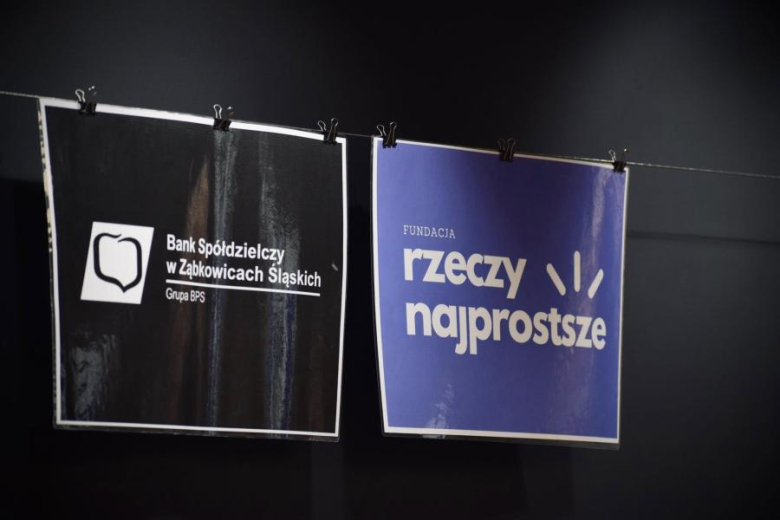 Literacka mozaika pokoleń - spotkanie słowa, obrazu i wrażliwości