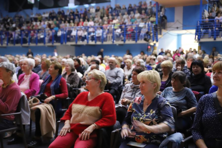 Dzień Seniora w Ząbkowicach Śląskich: barwna parada seniorów i koncert Edyty Geppert