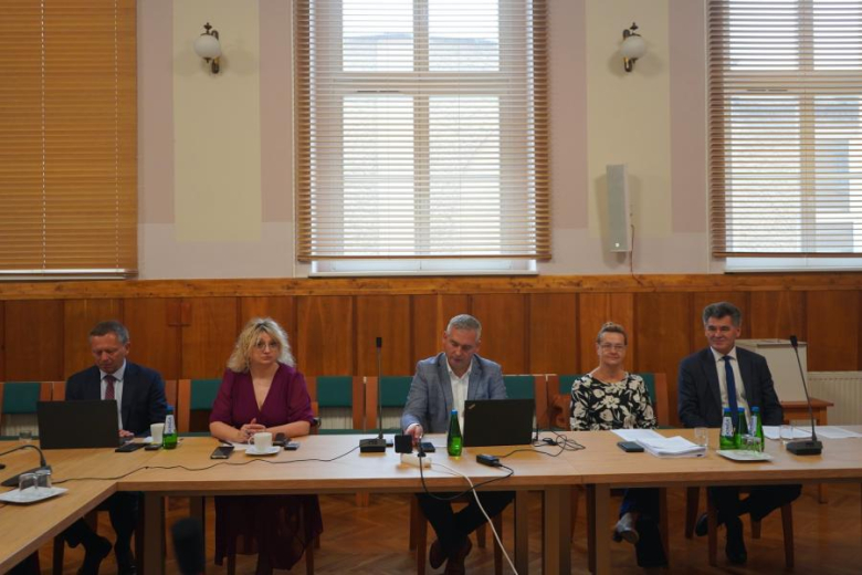 XVI sesja Rady Powiatu Ząbkowickiego