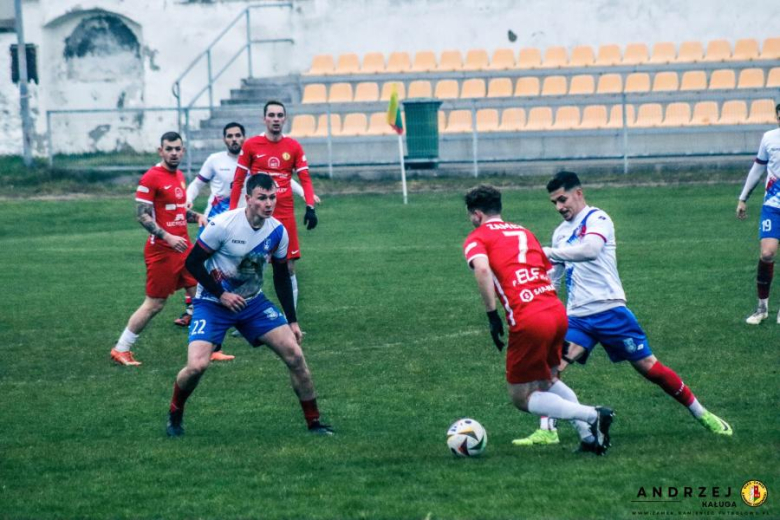 Klasa okręgowa: Zamek Kamieniec Ząbkowicki 2:1 (1:0) Włókniarz Głuszyca