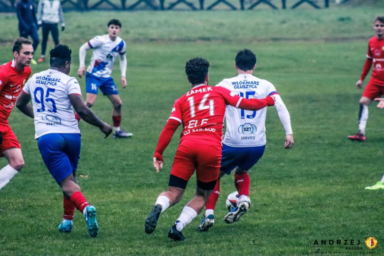 Klasa okręgowa: Zamek Kamieniec Ząbkowicki 2:1 (1:0) Włókniarz Głuszyca