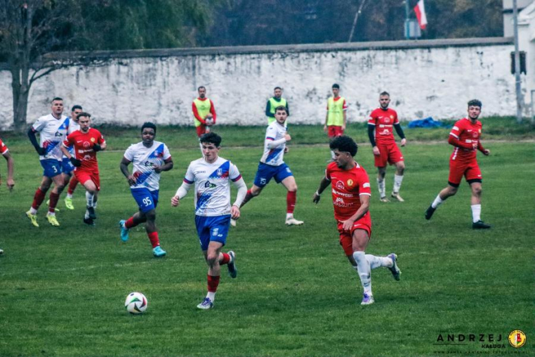 Klasa okręgowa: Zamek Kamieniec Ząbkowicki 2:1 (1:0) Włókniarz Głuszyca