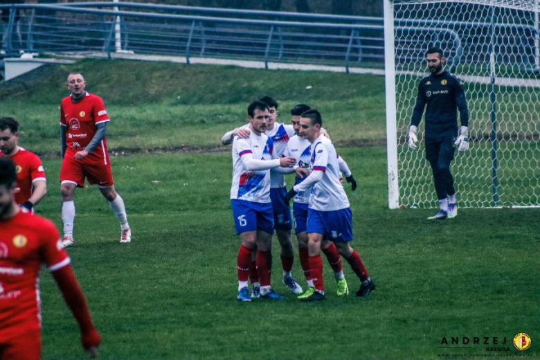 Klasa okręgowa: Zamek Kamieniec Ząbkowicki 2:1 (1:0) Włókniarz Głuszyca