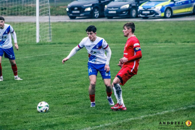 Klasa okręgowa: Zamek Kamieniec Ząbkowicki 2:1 (1:0) Włókniarz Głuszyca