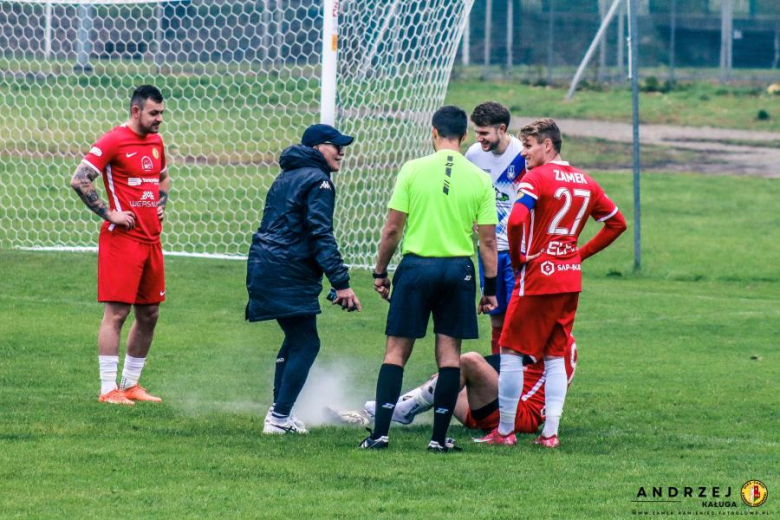 Klasa okręgowa: Zamek Kamieniec Ząbkowicki 2:1 (1:0) Włókniarz Głuszyca