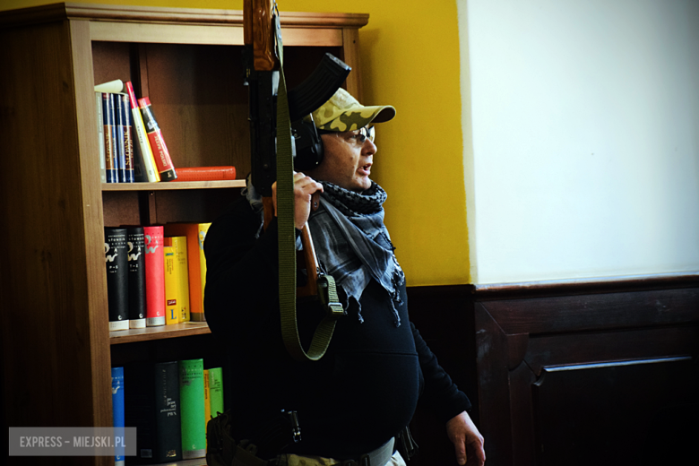 Jak zachować się w sytuacji ataku terrorystycznego? Szkolenie dla uczniów 