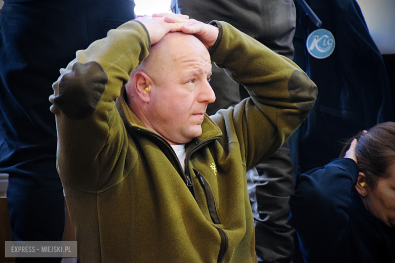 Jak zachować się w sytuacji ataku terrorystycznego? Szkolenie dla uczniów 