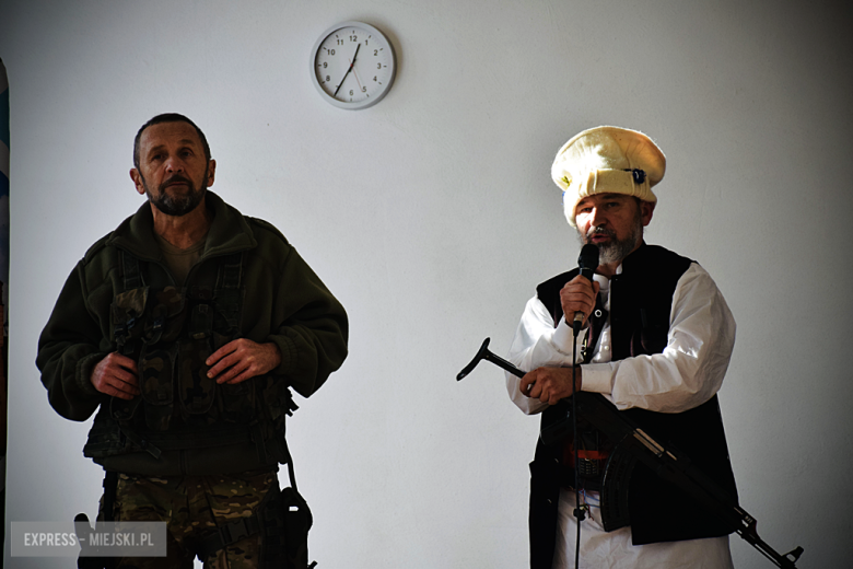 Jak zachować się w sytuacji ataku terrorystycznego? Szkolenie dla uczniów 