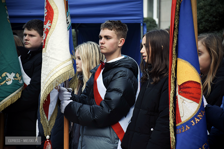 Uroczystość ślubowania kadetów klasy mundurowej w Zespole Szkół Ponadpodstawowych w Ziębicach