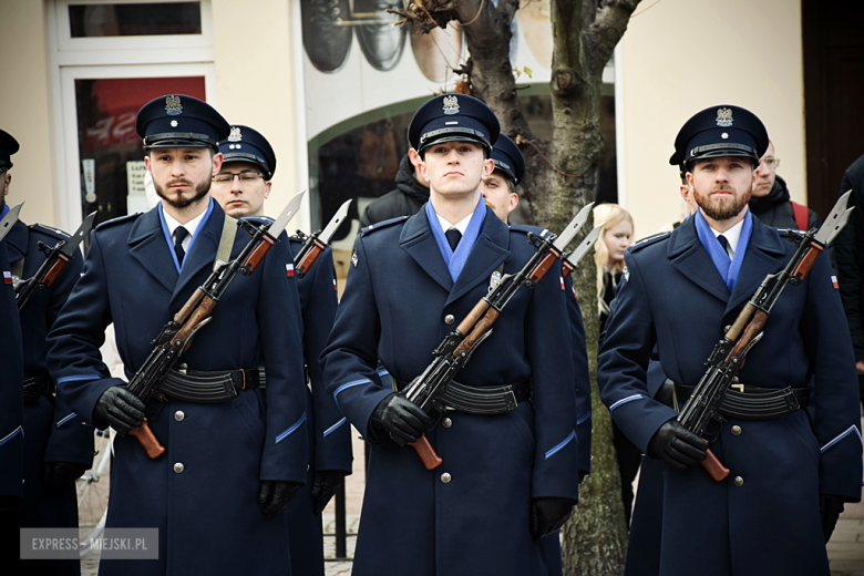 Uroczystość ślubowania kadetów klasy mundurowej w Zespole Szkół Ponadpodstawowych w Ziębicach