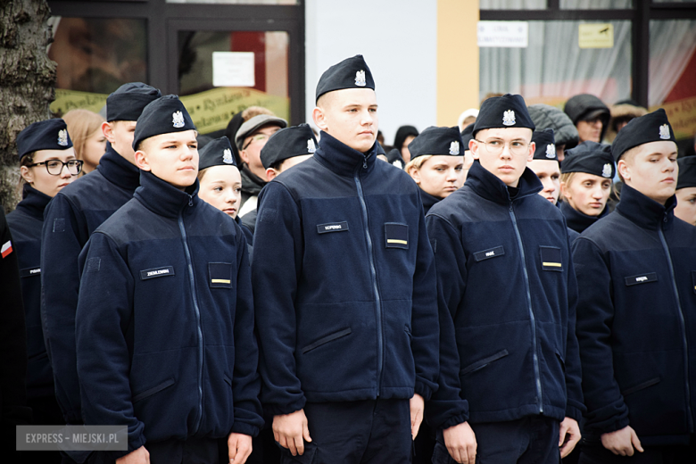 Uroczystość ślubowania kadetów klasy mundurowej w Zespole Szkół Ponadpodstawowych w Ziębicach