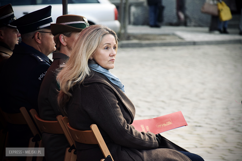 Uroczystość ślubowania kadetów klasy mundurowej w Zespole Szkół Ponadpodstawowych w Ziębicach