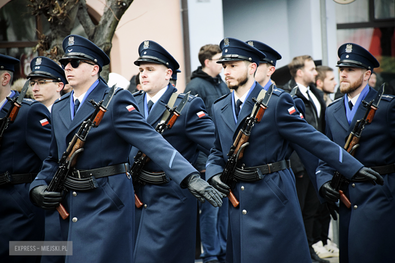Uroczystość ślubowania kadetów klasy mundurowej w Zespole Szkół Ponadpodstawowych w Ziębicach