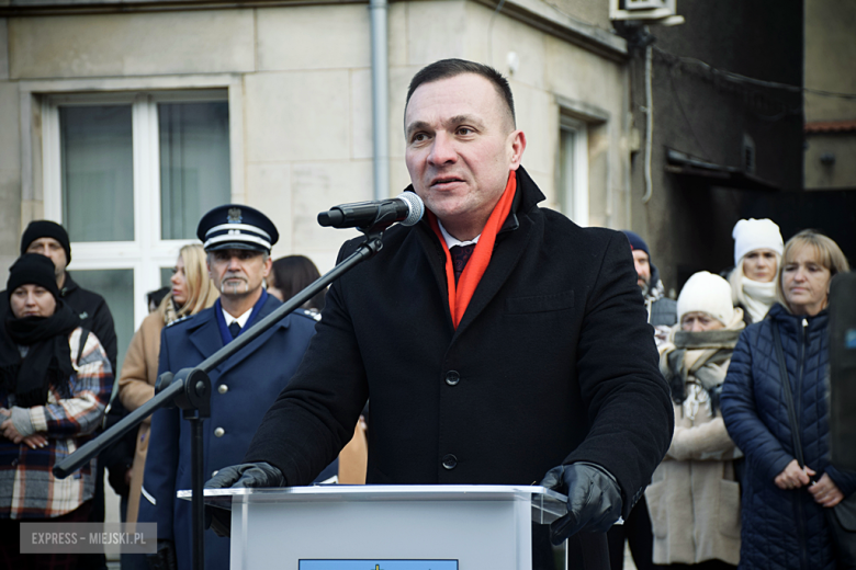 Uroczystość ślubowania kadetów klasy mundurowej w Zespole Szkół Ponadpodstawowych w Ziębicach