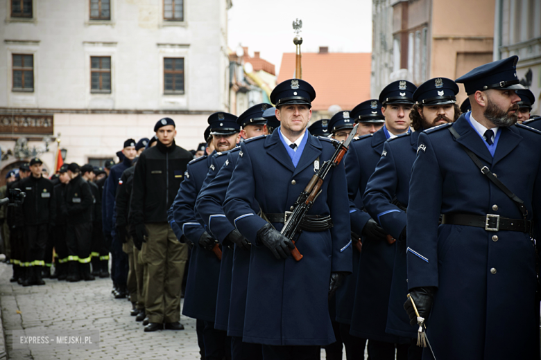 Uroczystość ślubowania kadetów klasy mundurowej w Zespole Szkół Ponadpodstawowych w Ziębicach