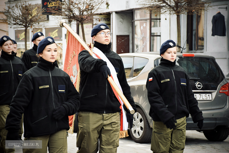 Uroczystość ślubowania kadetów klasy mundurowej w Zespole Szkół Ponadpodstawowych w Ziębicach