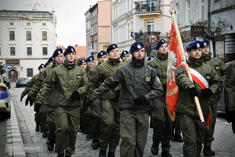 Uroczystość ślubowania kadetów klasy mundurowej w Zespole Szkół Ponadpodstawowych w Ziębicach