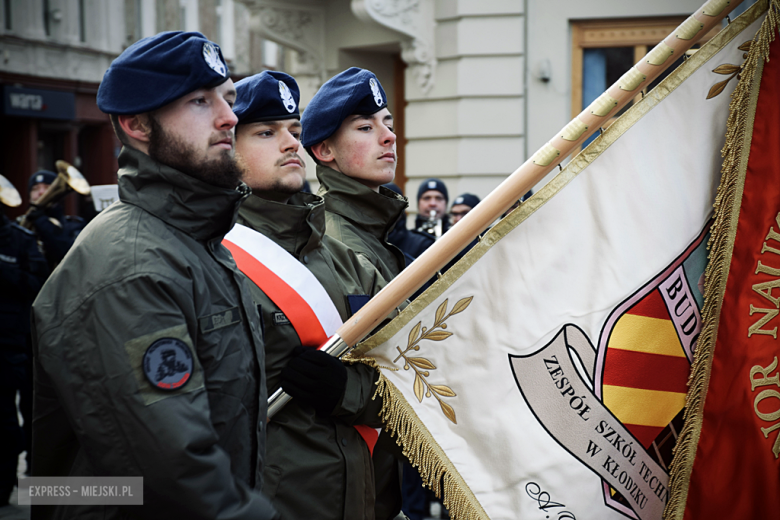 Uroczystość ślubowania kadetów klasy mundurowej w Zespole Szkół Ponadpodstawowych w Ziębicach