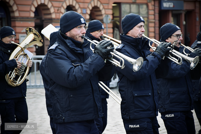 Uroczystość ślubowania kadetów klasy mundurowej w Zespole Szkół Ponadpodstawowych w Ziębicach