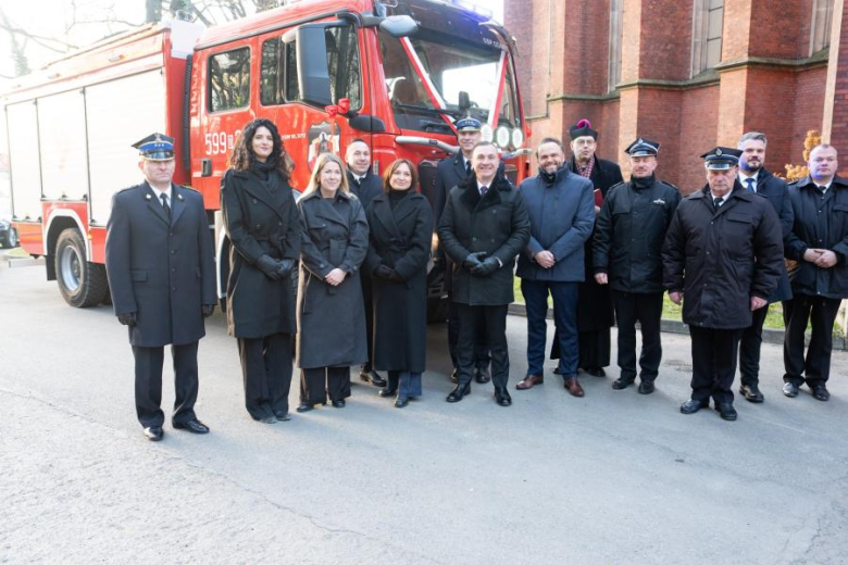 	Nowy sztandar, nowy samochód, ta sama misja – jubileusz 80-lecia OSP Ożary
