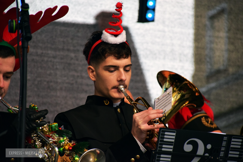 W Złotym Stoku trwa Górniczy Jarmark Bożonarodzeniowy [foto]