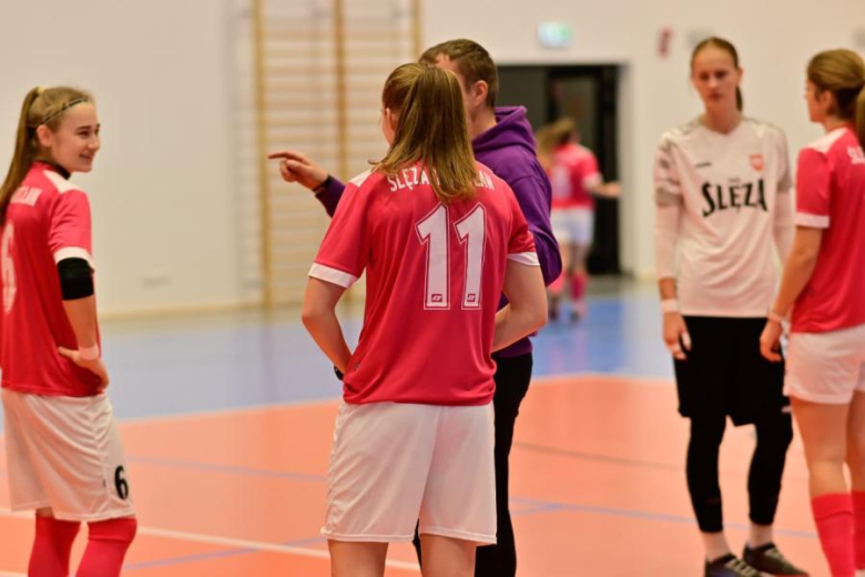 Eliminacje do Dolnośląskiego Pucharu Polski w Futsalu Kobiet rozegrane w Ziębicach
