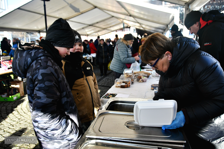 Mikołajkowy Jarmark Bożonarodzeniowy w Ząbkowicach Śląskich